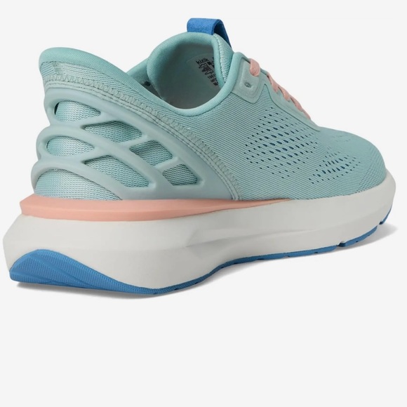 Kizik Athens 2 Athletic Shoes New - Picture 2 of 11